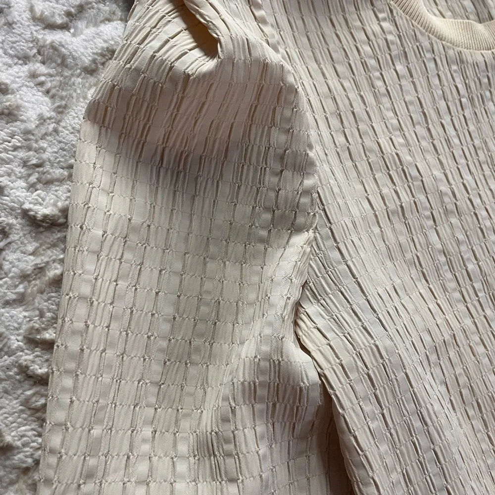 Current Air Cream Textured Top - Picture 4 of 5